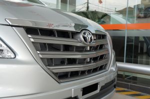 toyota innova 2015 mat ca lang